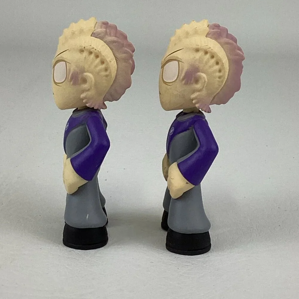 2 Funko Mystery Mini Science Fiction Series Galaxy Quest Dr Lazarus 3" Figures - Picture 2 of 6
